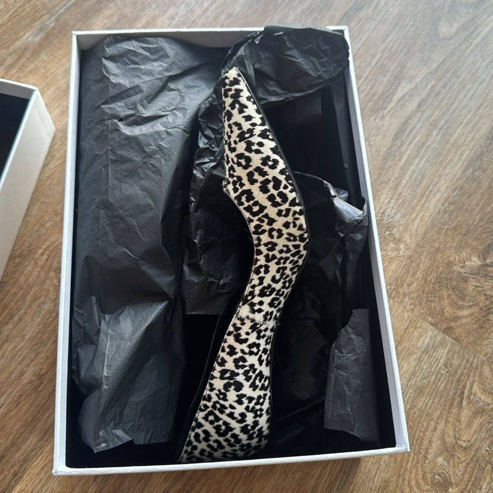 CELINE PUMPS - Picture 3 of 7